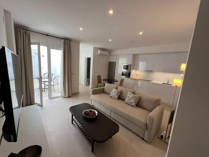 Apartamento La Canela Нерха Экстерьер фото