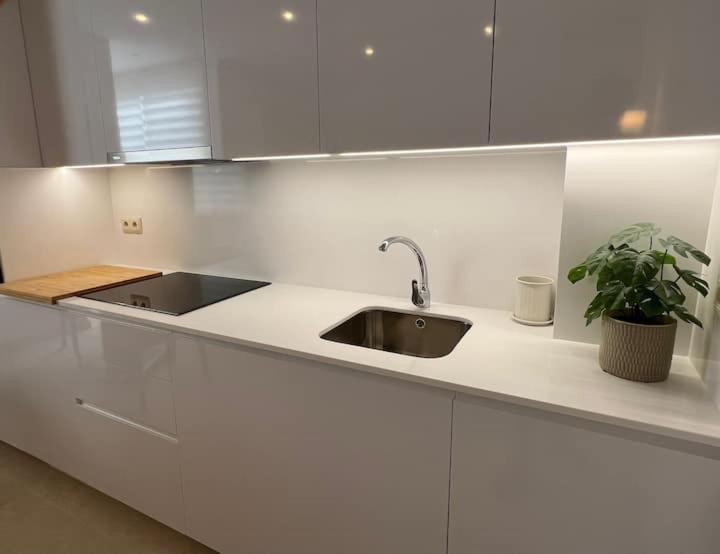 Apartamento La Canela Нерха Экстерьер фото